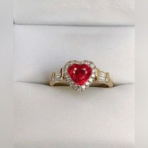 ❤️ 14k New Elegant Red Heart Ring 14k ~ Gold Plated with simulated diamonds.